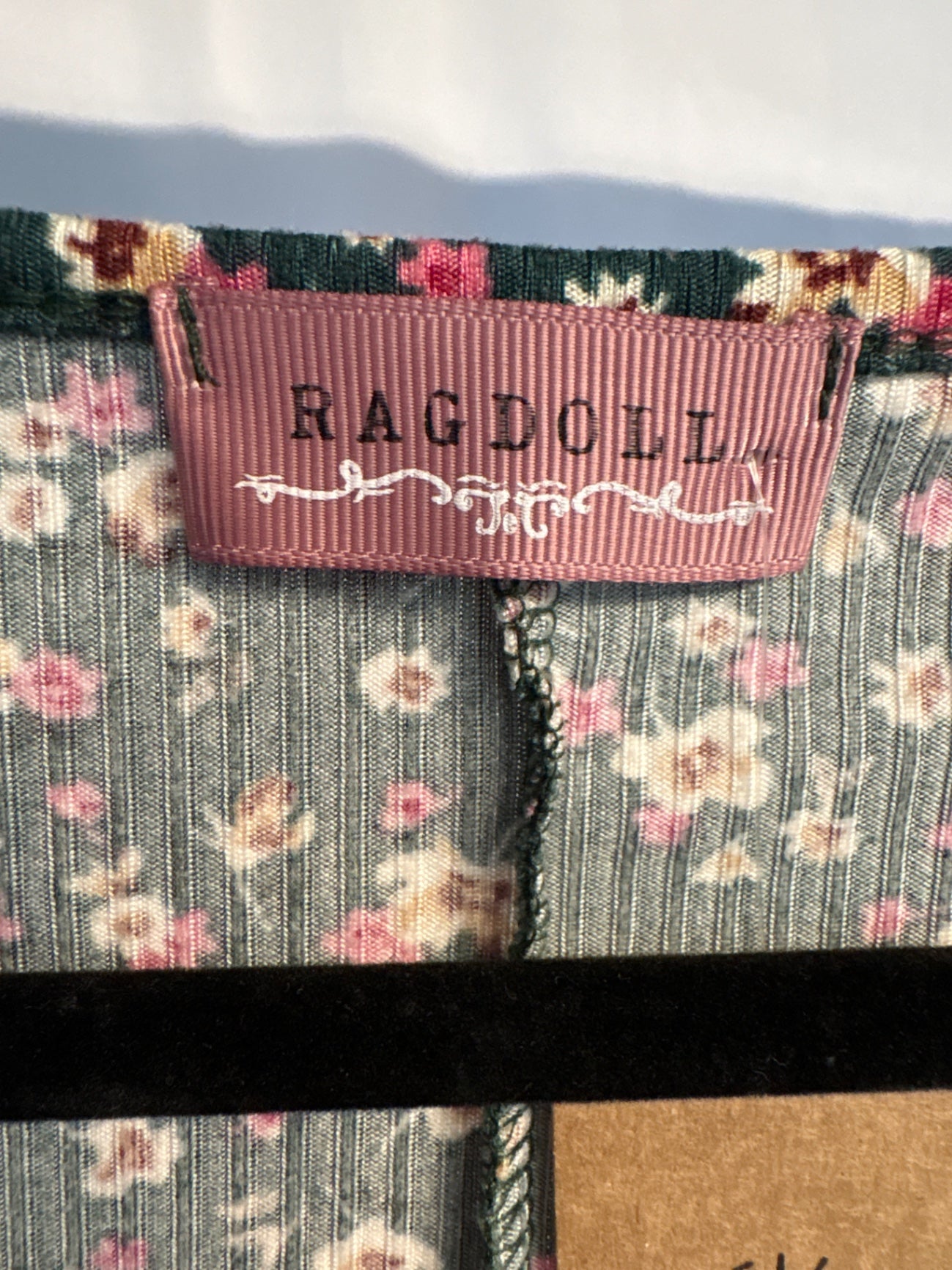 Ragdoll Gathered Stretch Floral Shirt