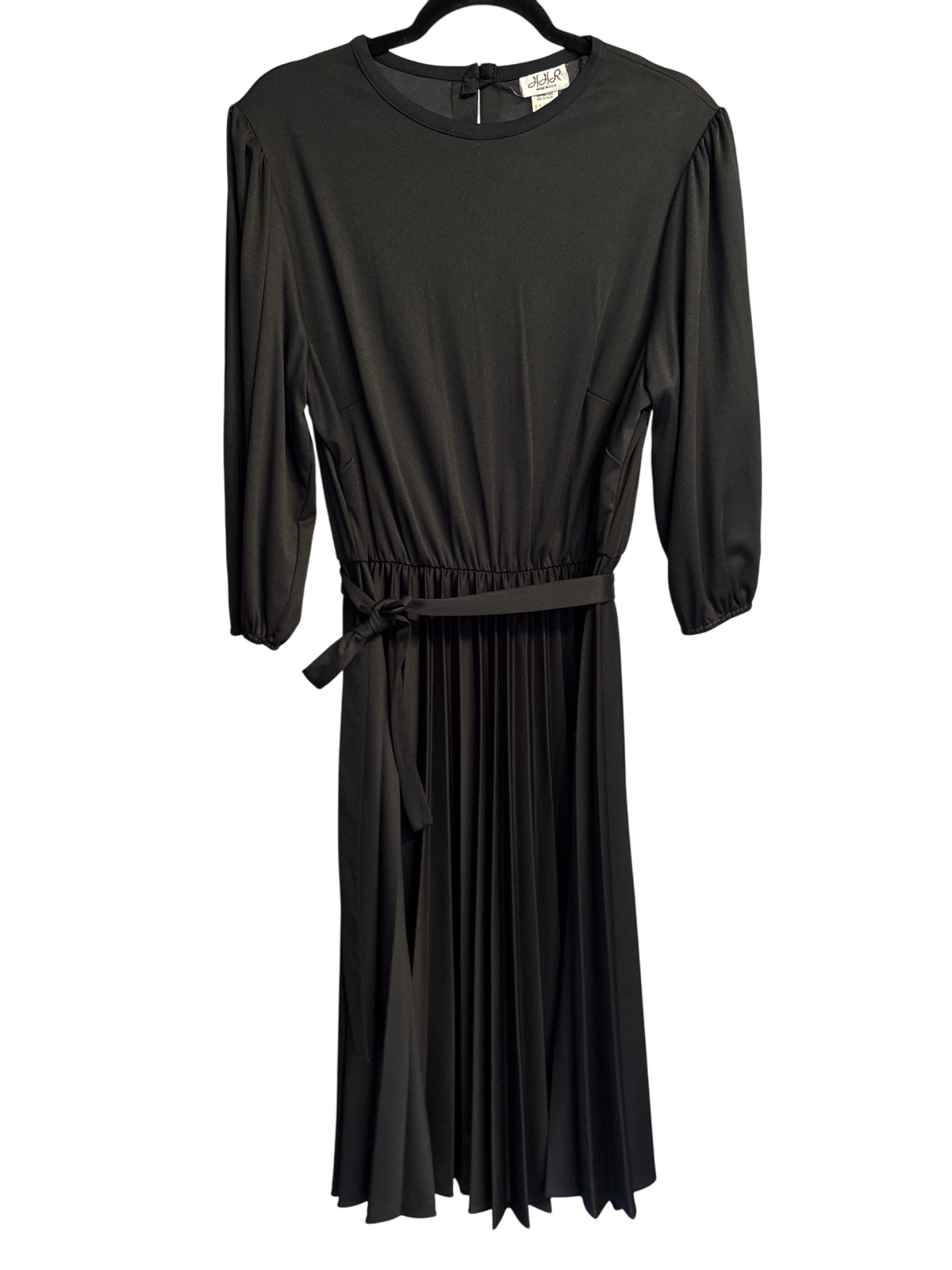 HHR Quarter Sleeve Pleated Skirt Dress in Black - Vintage