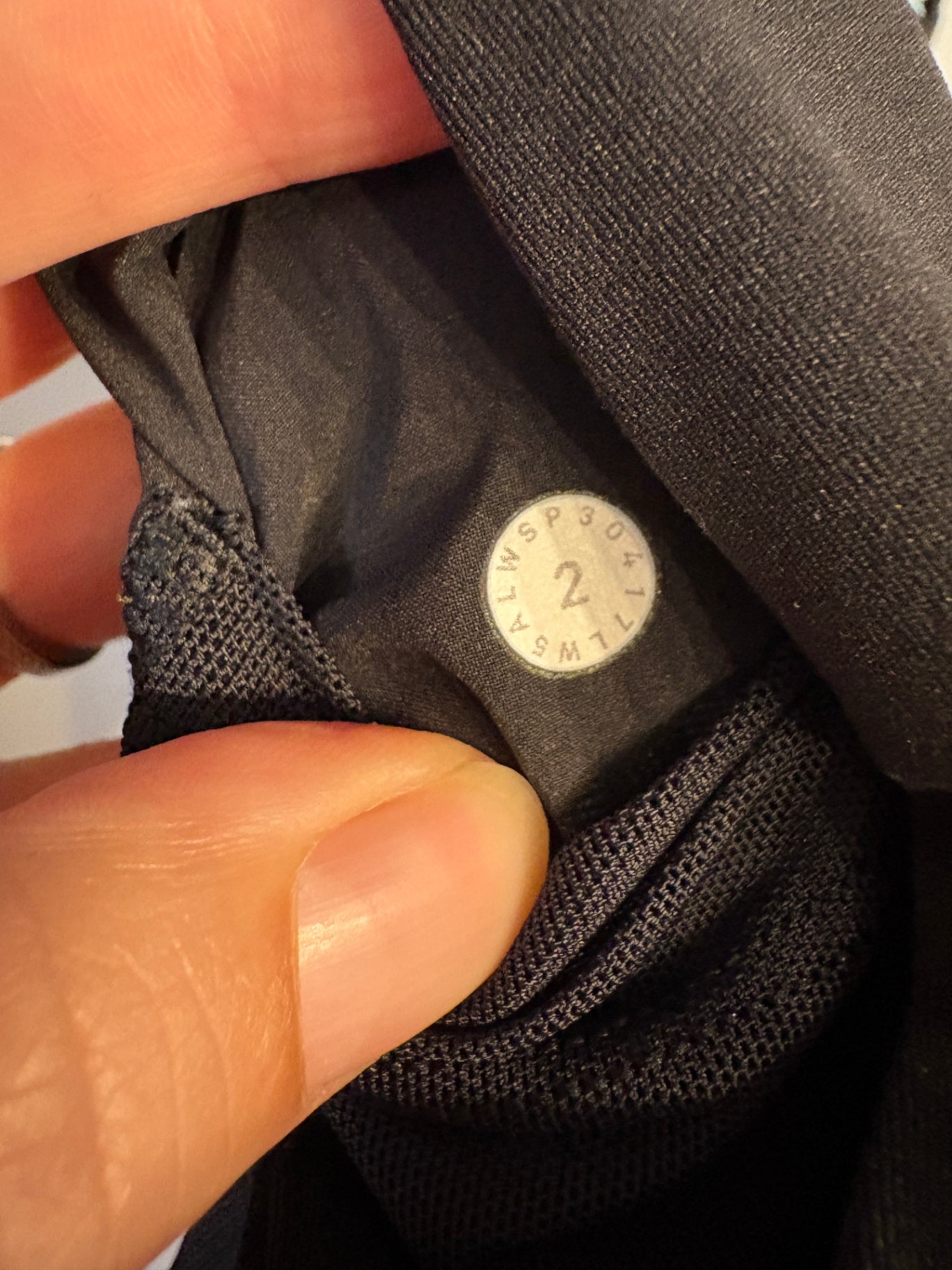 Lululemon On The Fly Pant in Black