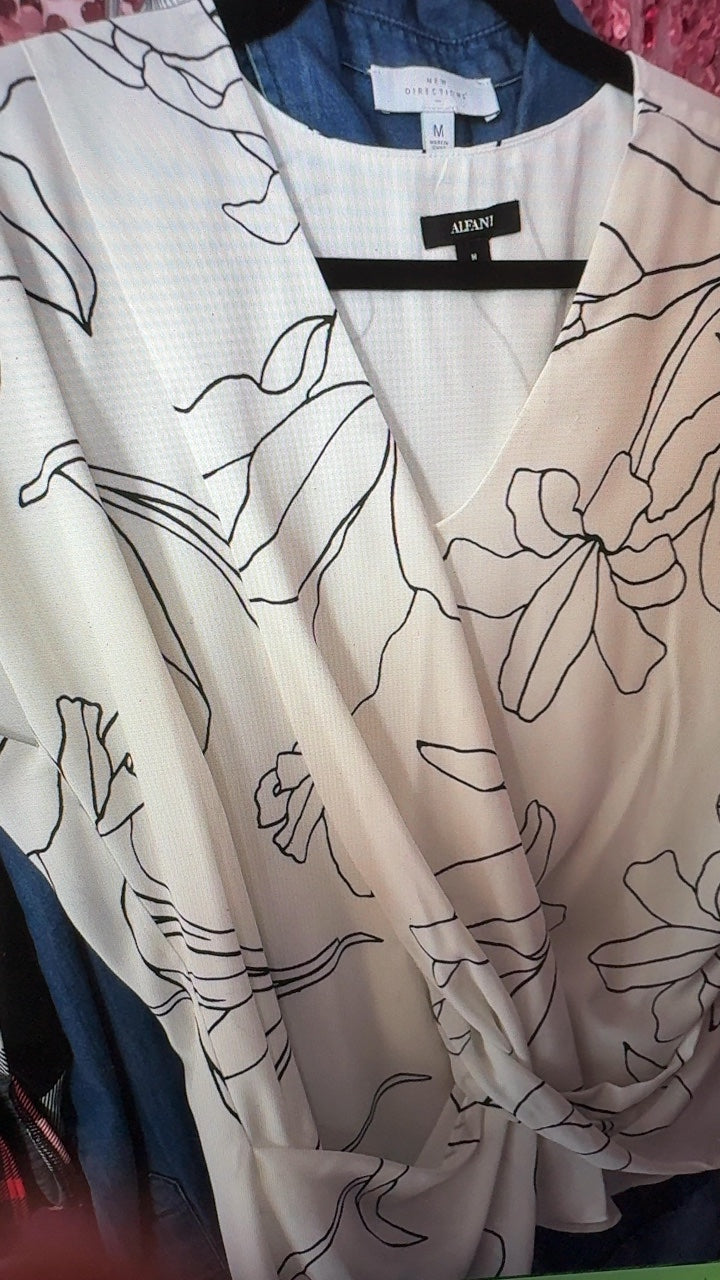 Alfani Shirt / Size: M