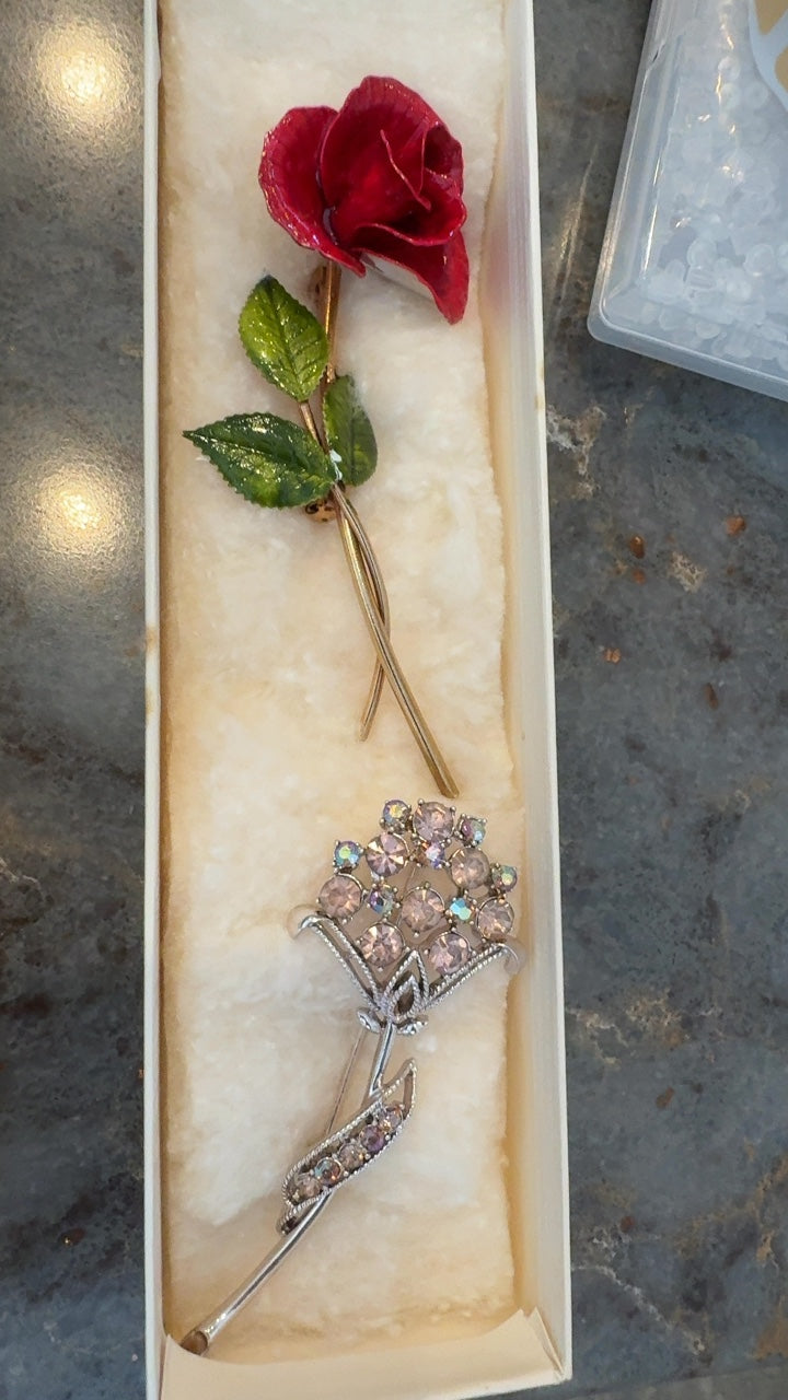Flower Pin