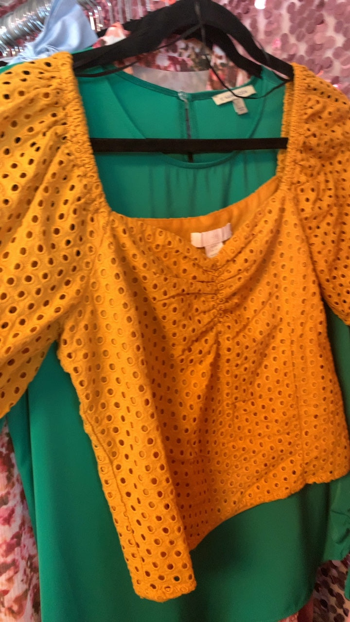 H & M Eyelet shirt / Size: XS