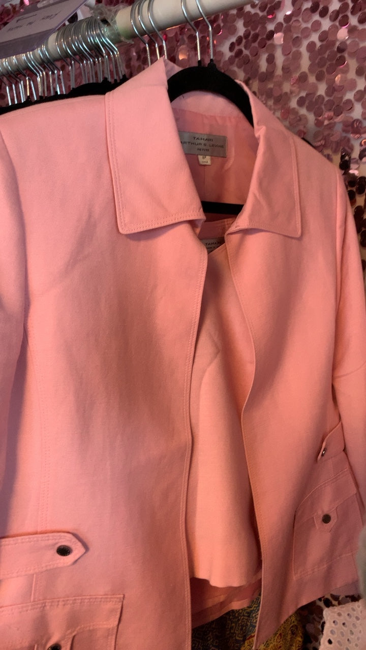 Tahari Arthur S Levine Jacket and tank set / Size: 8P