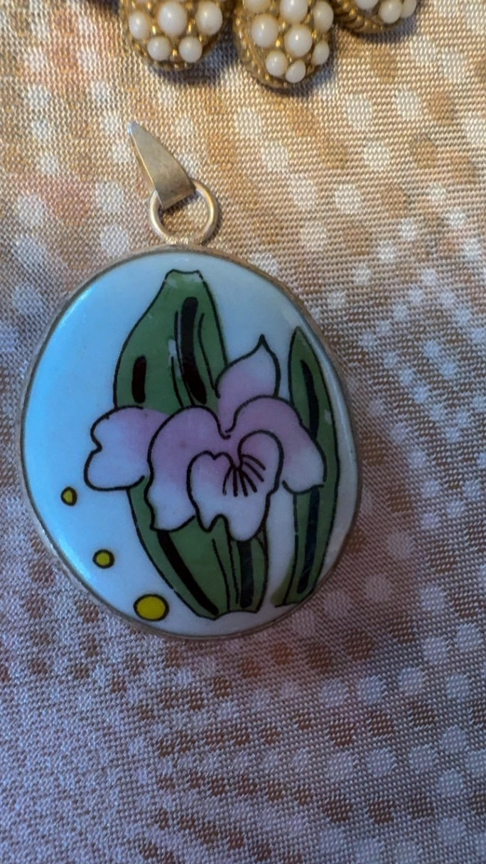 Lily Pendant
