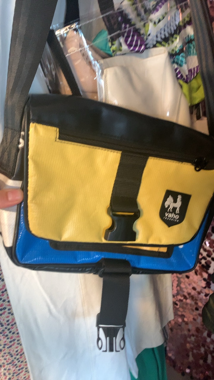 Vaho Trashion Satchel