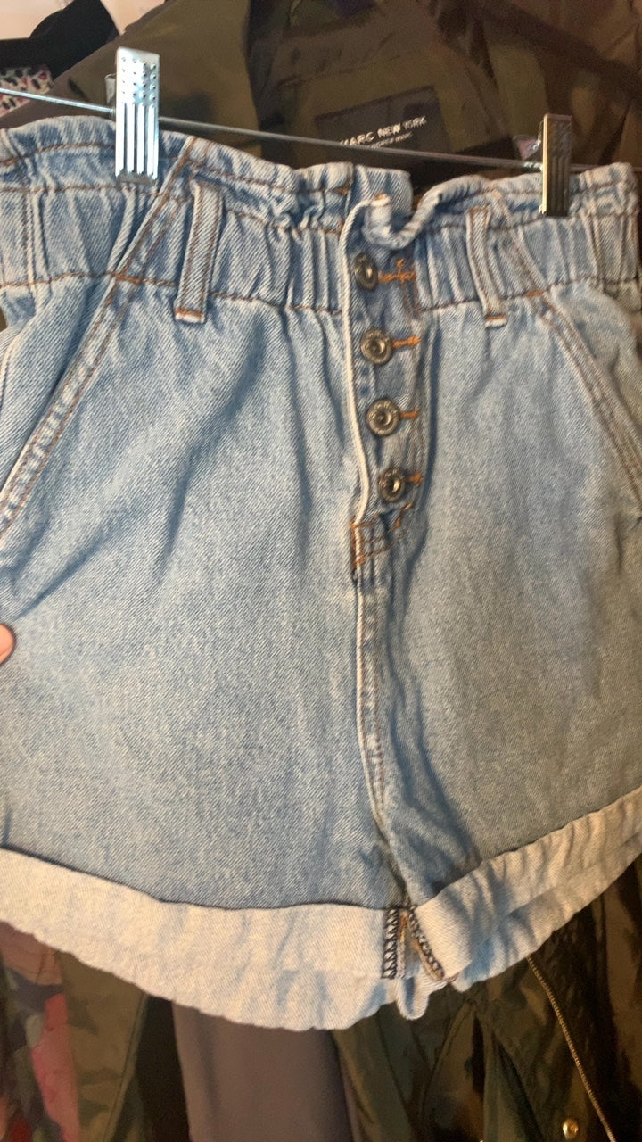 S.O.N.G. Denim Shorts / Size: S