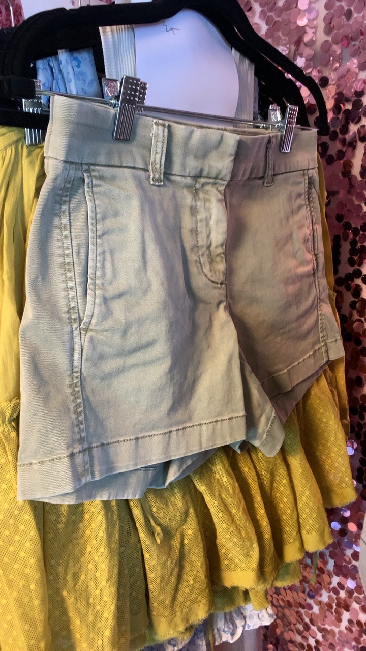 JCREW Green Shorts / Size: 00/XXS