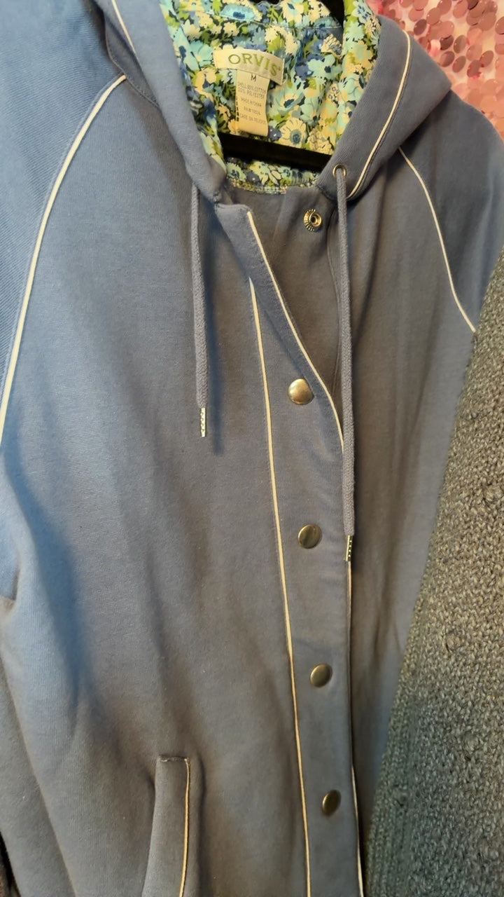 Orvis Floral Accent Sweatshirt / Size: M