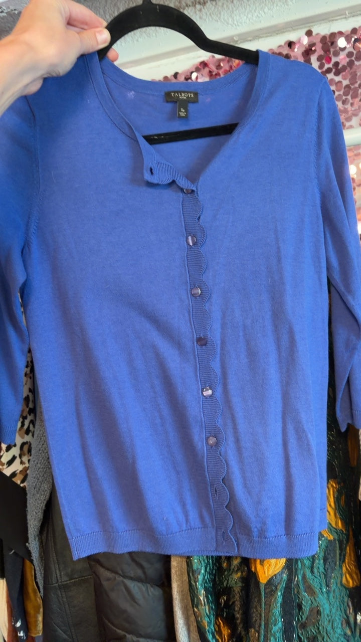 Talbots Scalloped Sweater in Blue / Size: Sp