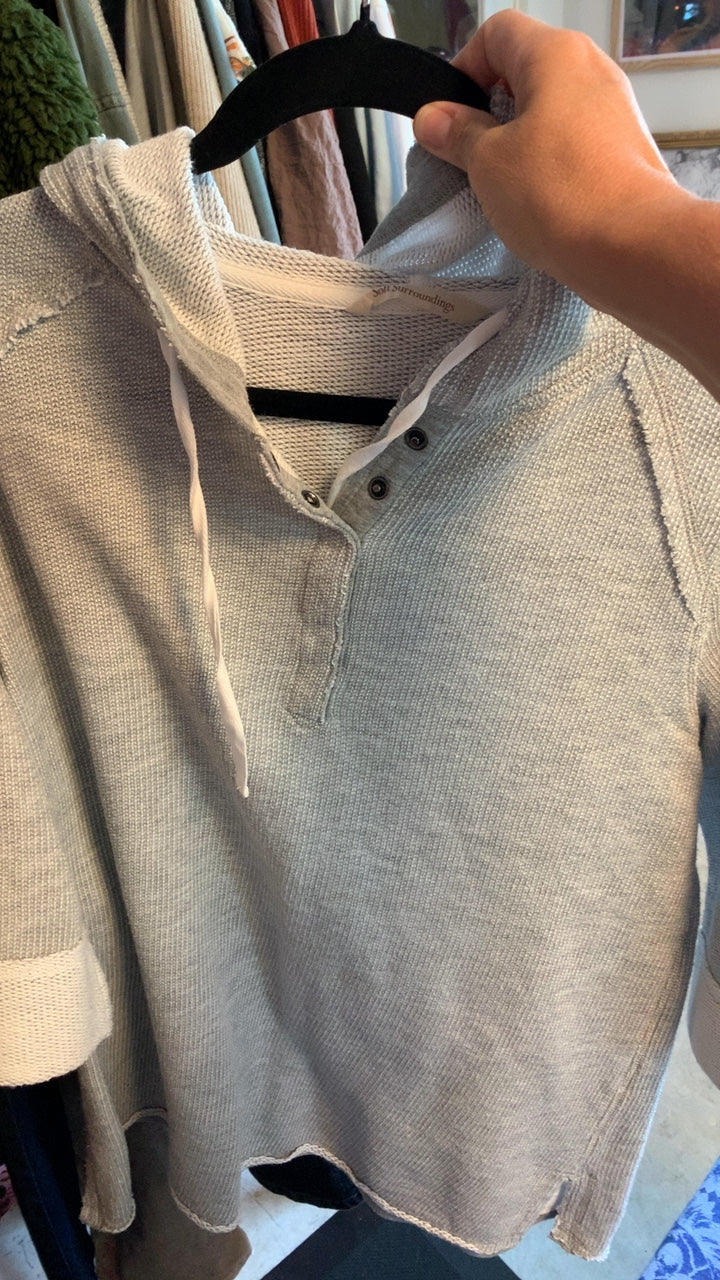 Soft Surroundings Snap Button Shirt / Size: M