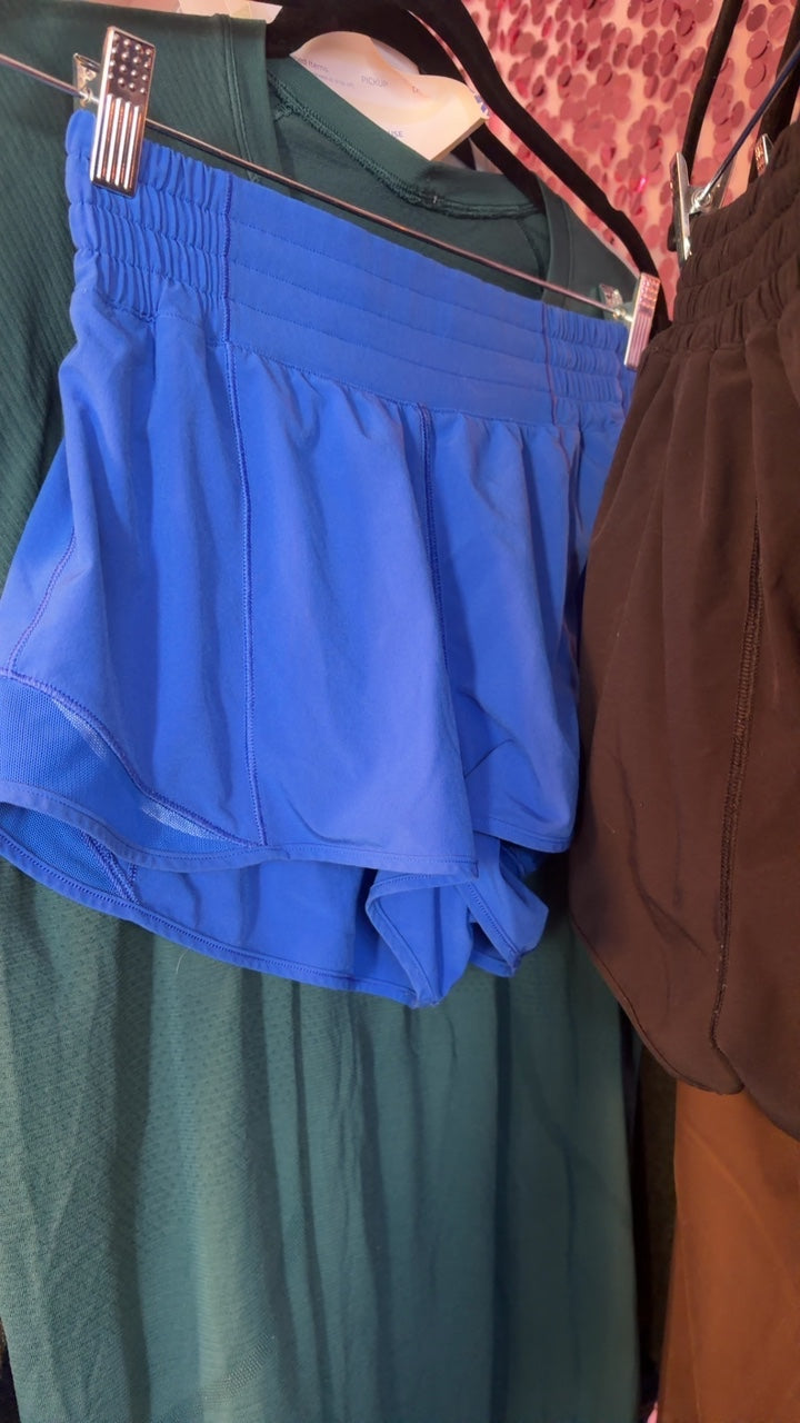Lululemon Running Shorts in Blue / Size: 6/S
