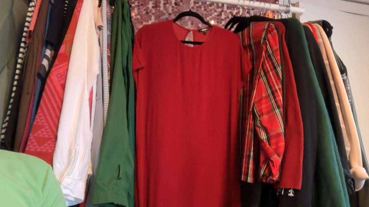 Universal Standard Dress in Red / Size: Fits Like L