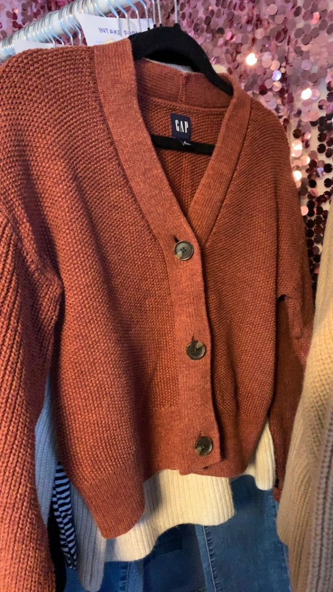 Gap V Neck Button Up Sweater/ Size:
