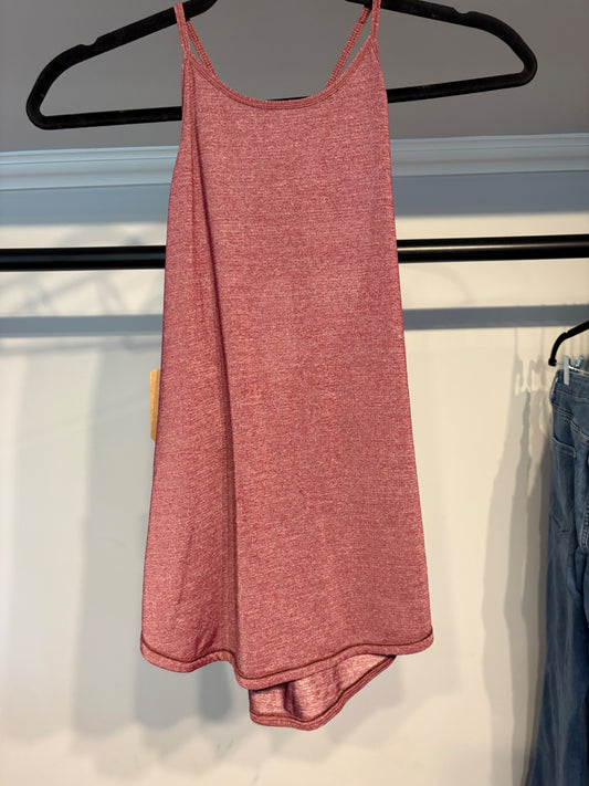 Lululemon Tank in Shimmer Red