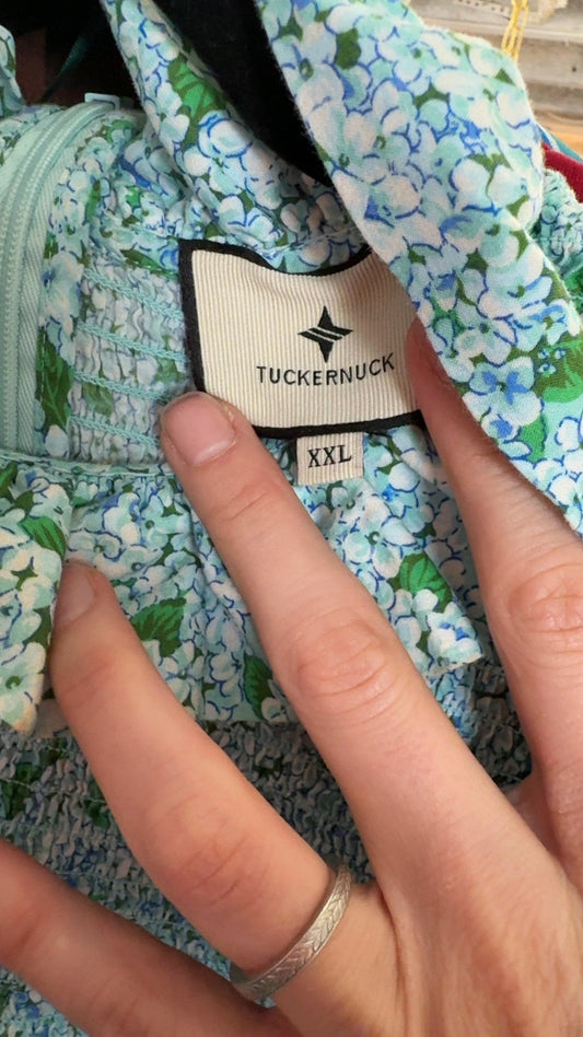 Tuckernuck Smocked Puff Sleeve FloralShirt / Size: XXL