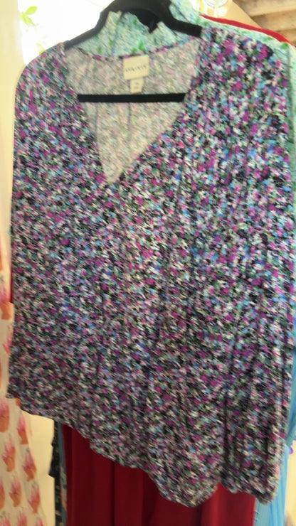 Ava & Viv Floral Shirt / Size: XXL
