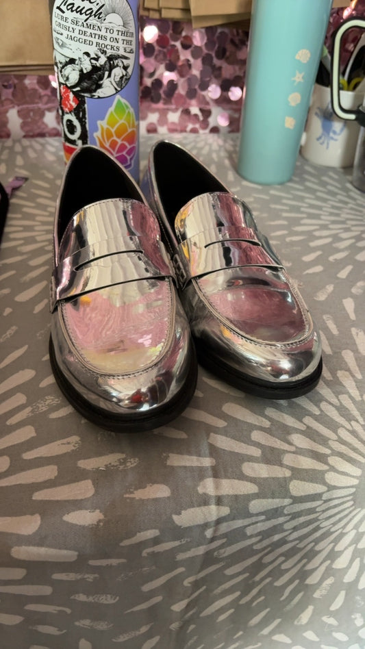 Marc Fisher Shoes / Size: 8.5