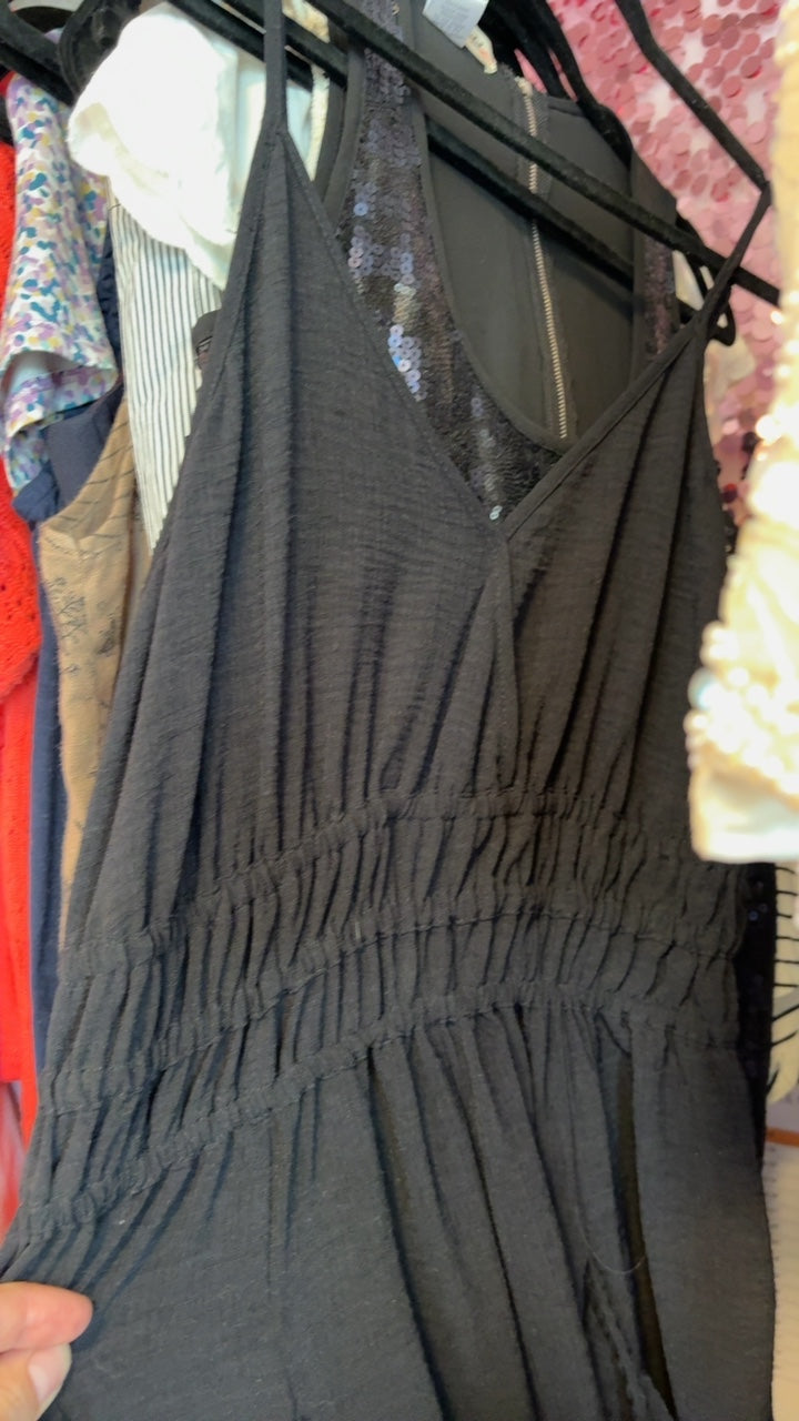 New In Jumpsuit / Size: M
