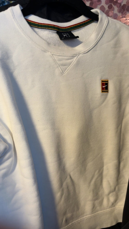 Nike Crewneck Sweatshirt / Size: