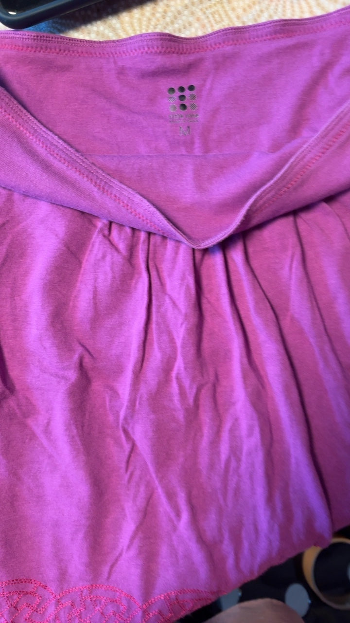 Title Nine Skirt / Size: M