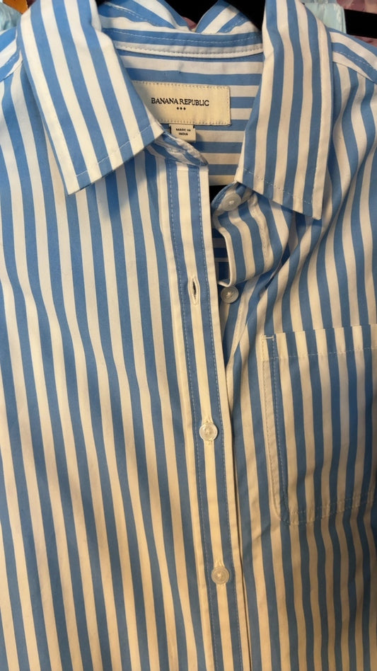 Banana Republic Shirt Dress in Stripes / Size: XS