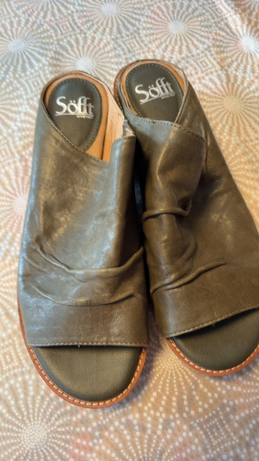 Sofft Shoes / Size: 8.5