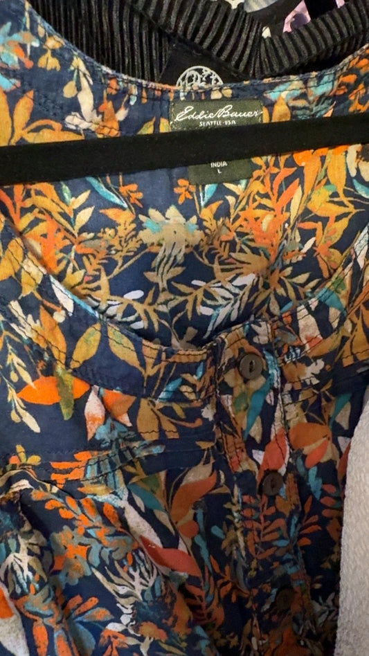 Eddie Bauer Sleeveless Shirt / Size: L