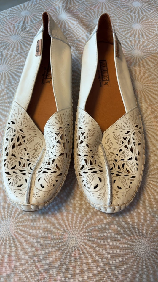 Pikolinos Shoes / Size: 38/7.5