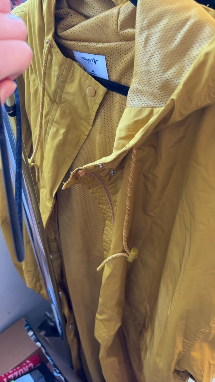 Old Navy Rain Jacket / Size: 4X