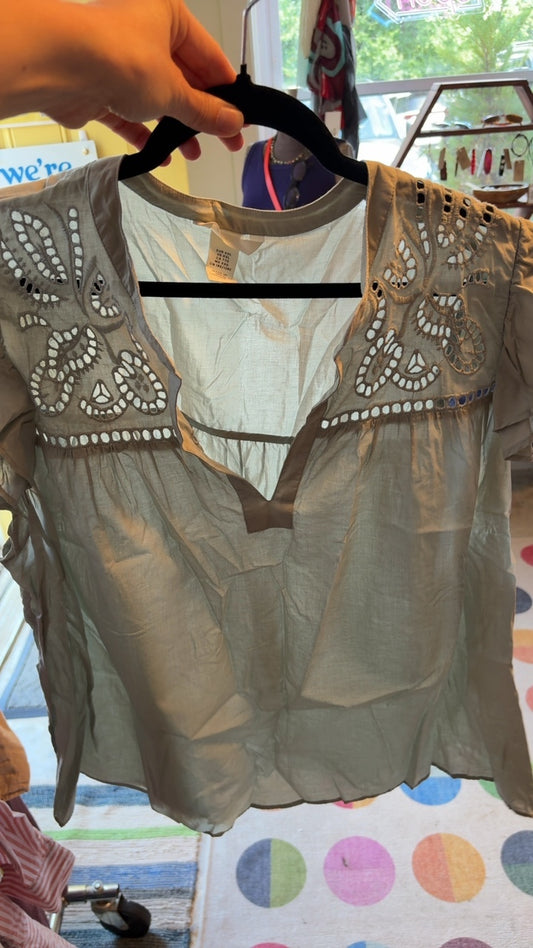 H&M Eyelet Flutter Sleeve Shirt / Size: XXL