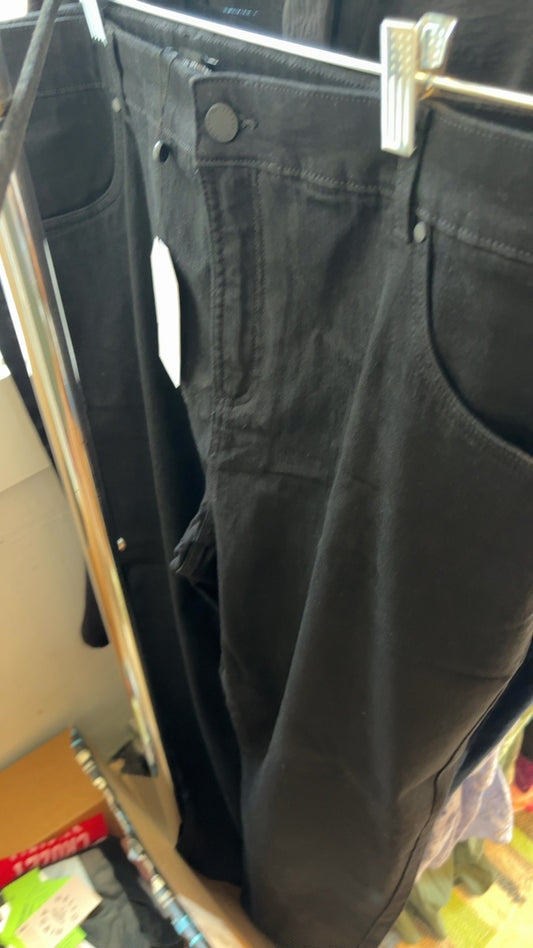 Universal Standard Jeans in Black NWT / Size: 22/XXL