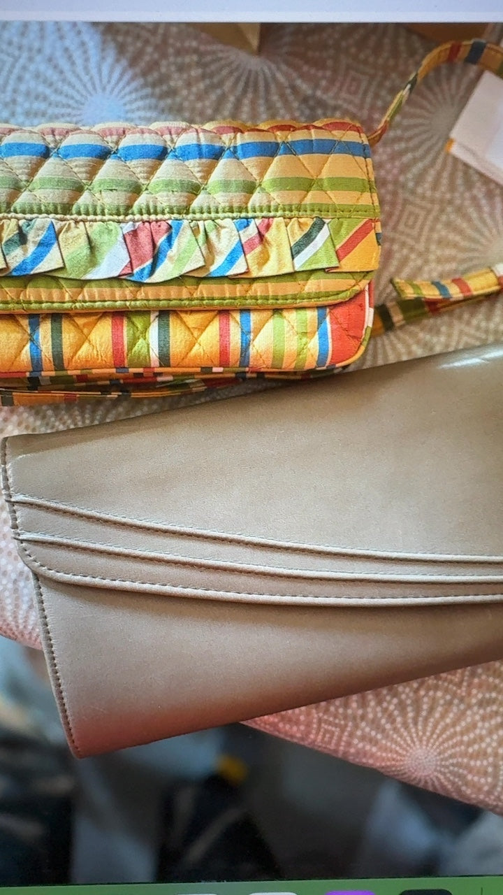 VINTAGE Clutch
