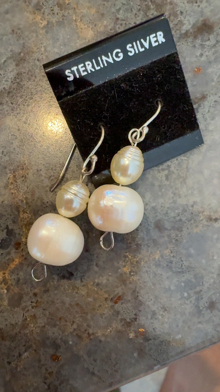 Fresh Water Pearl Earrings