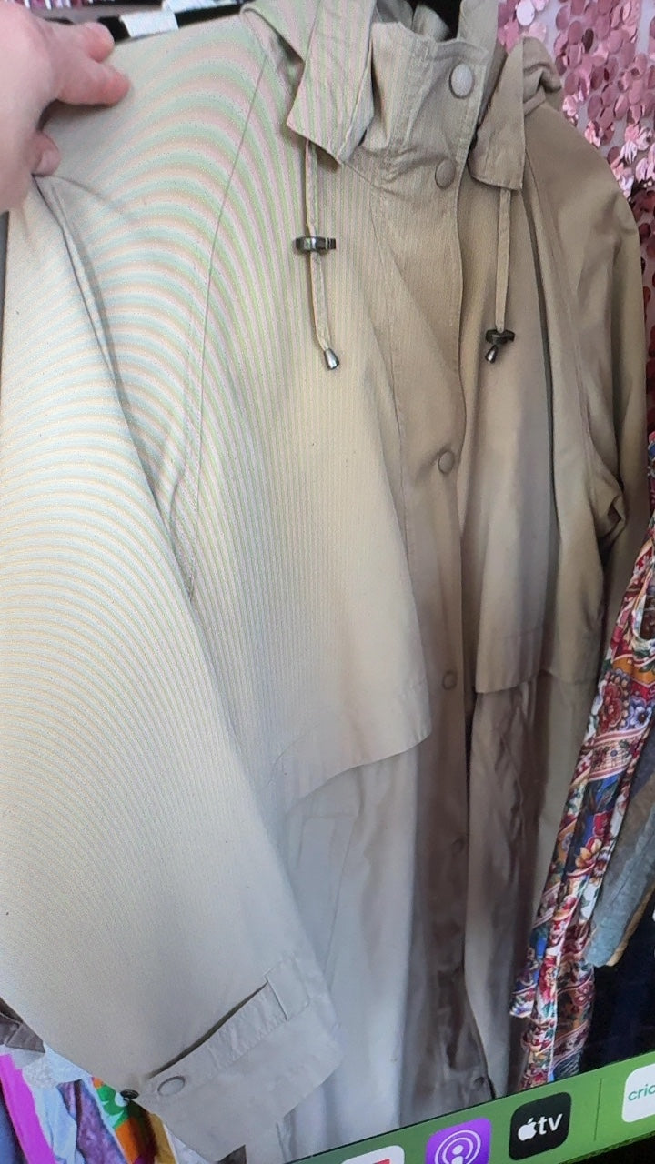 VINTAGE L.L.Bean Trench Coat / Size: M