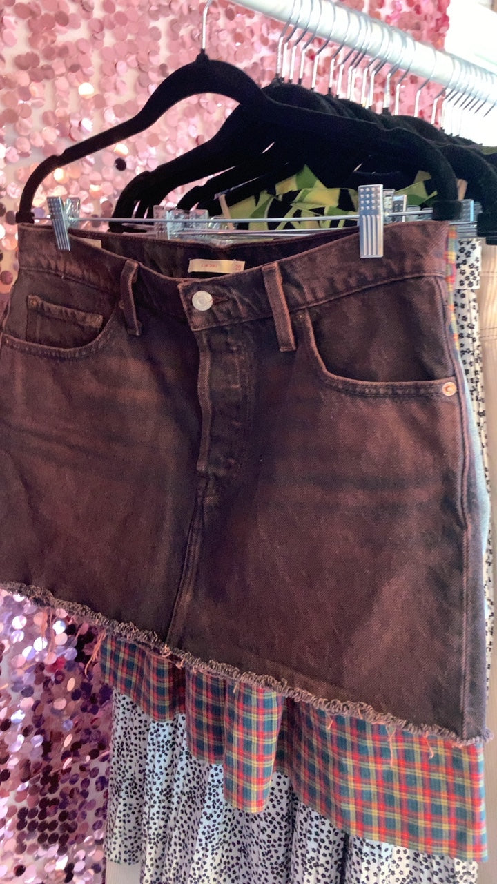 Levi Strauss Denim skirt / Size: 29/8/M