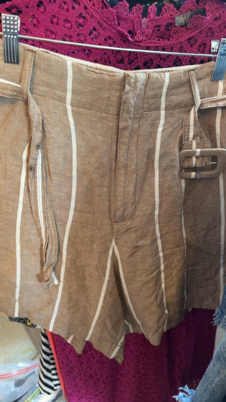 A New Day Linen Blend Shorts / Size: M