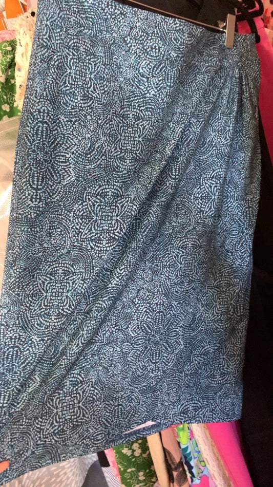 Rip Skirt Active skirt / Size: Fits like M