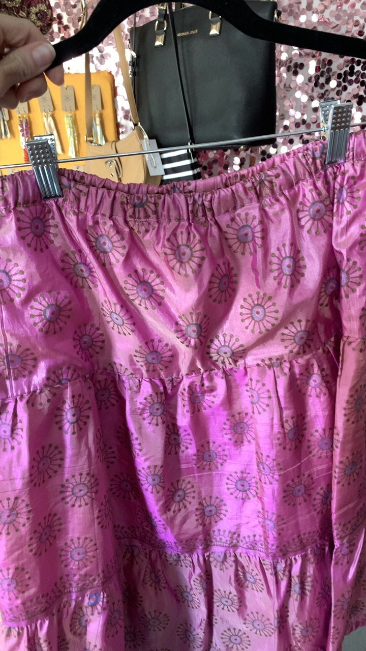 Skirt / Size: Fits like S