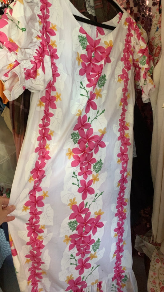 Dress / Size: Fits like M