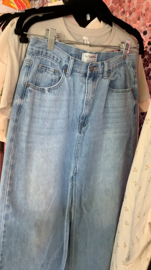 By Together Jean skirt / Size: M