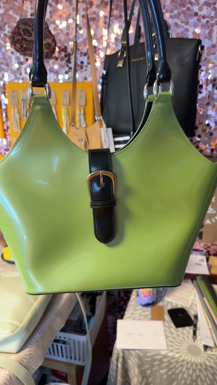 Beijo Handbag - Green