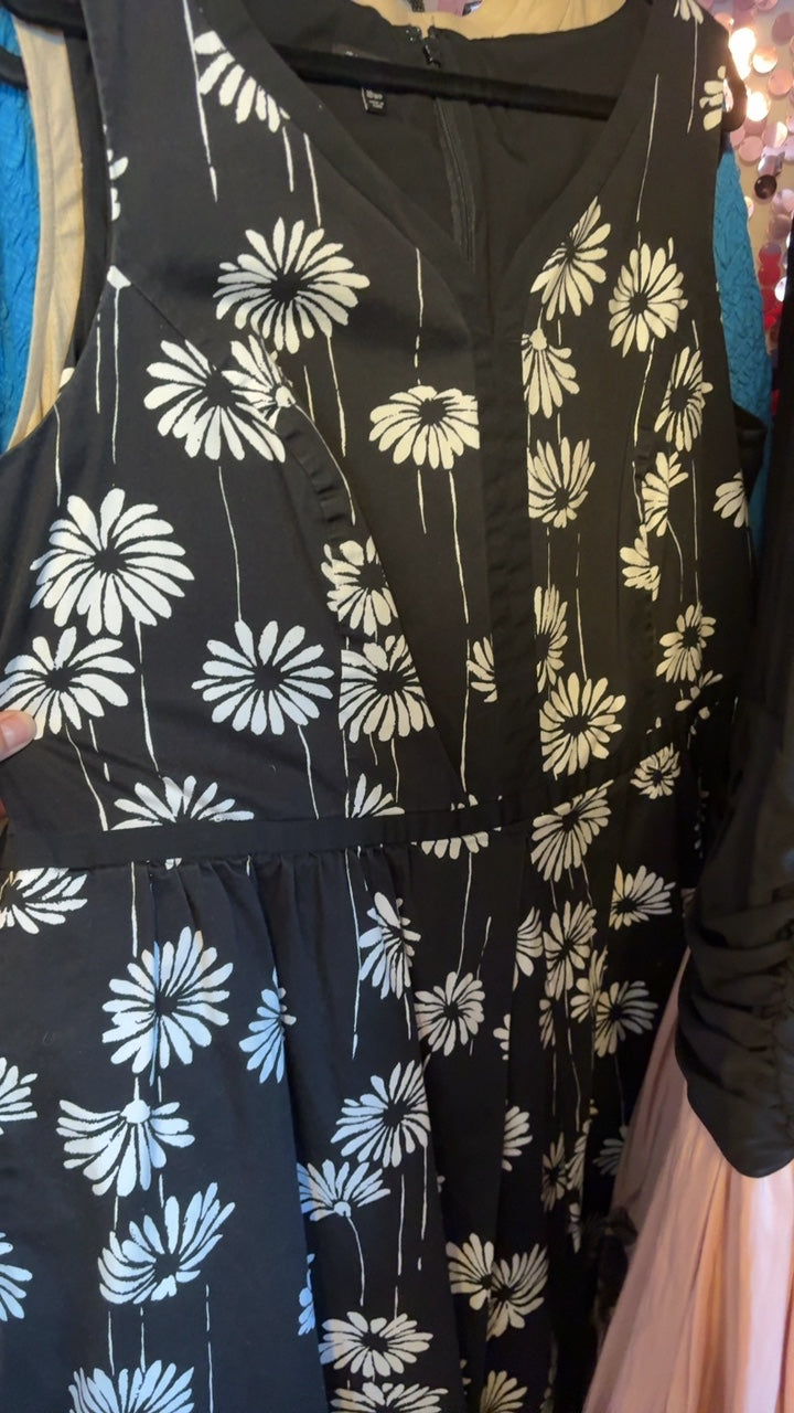 Talbots Daisy Dress / Size: 18WP/XL