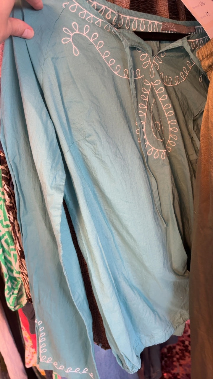 Prana Cotton Tie Top Shirt / Size: L