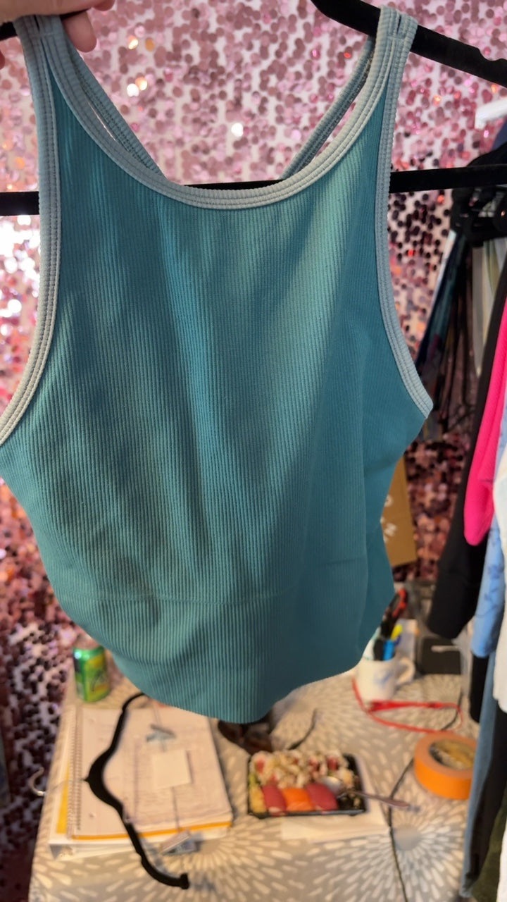 Athleta High Neck Crop Tank / Size: XS