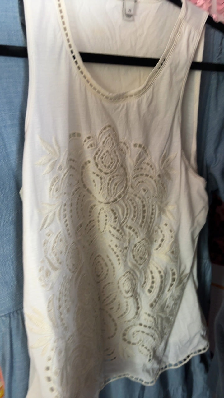 J. Crew Cutout Embroidery Tank / Size: XS