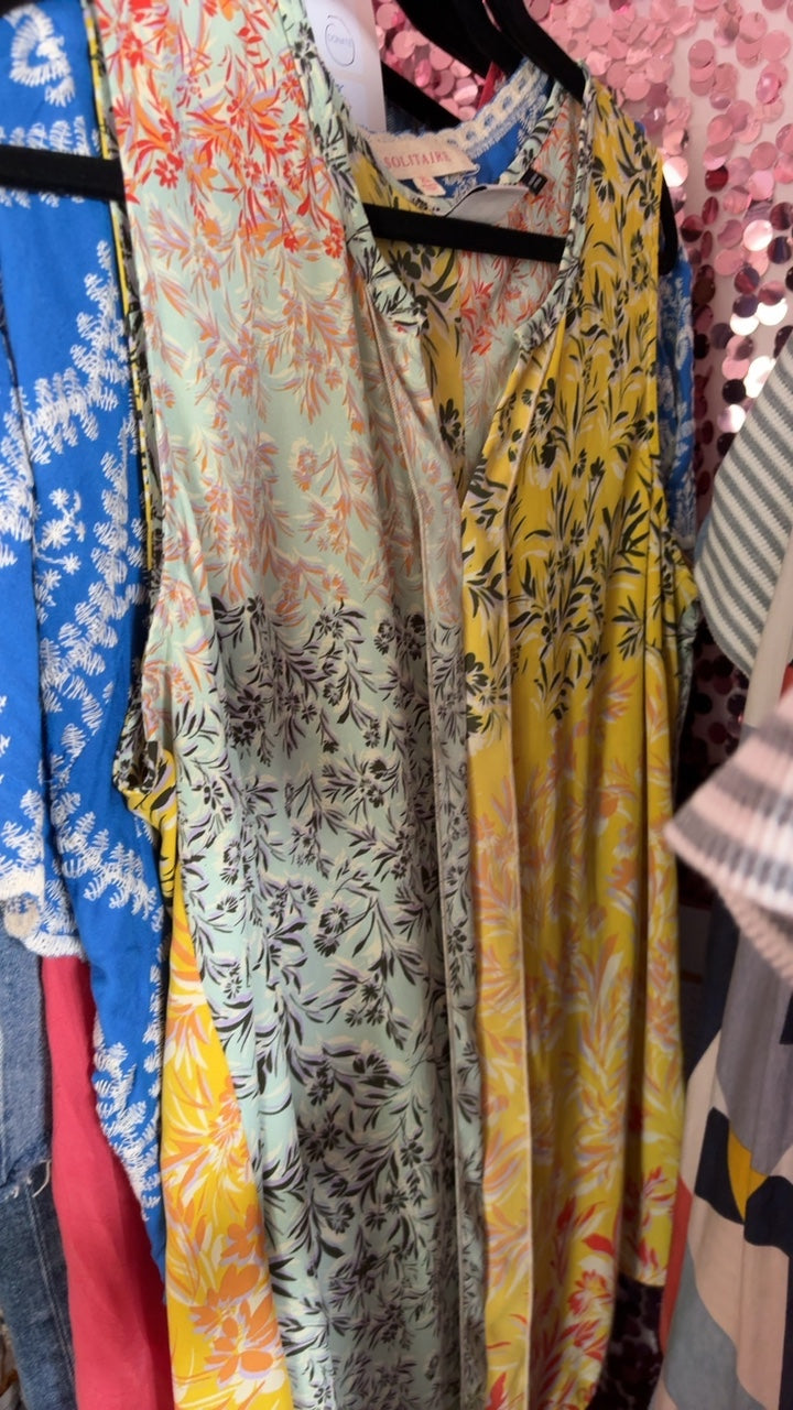 Cabi Sleeveless Top / Size: L