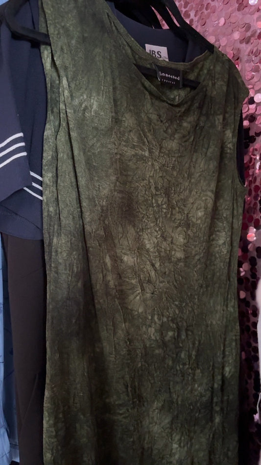 Connected Dress in Sheer Green / Size: L