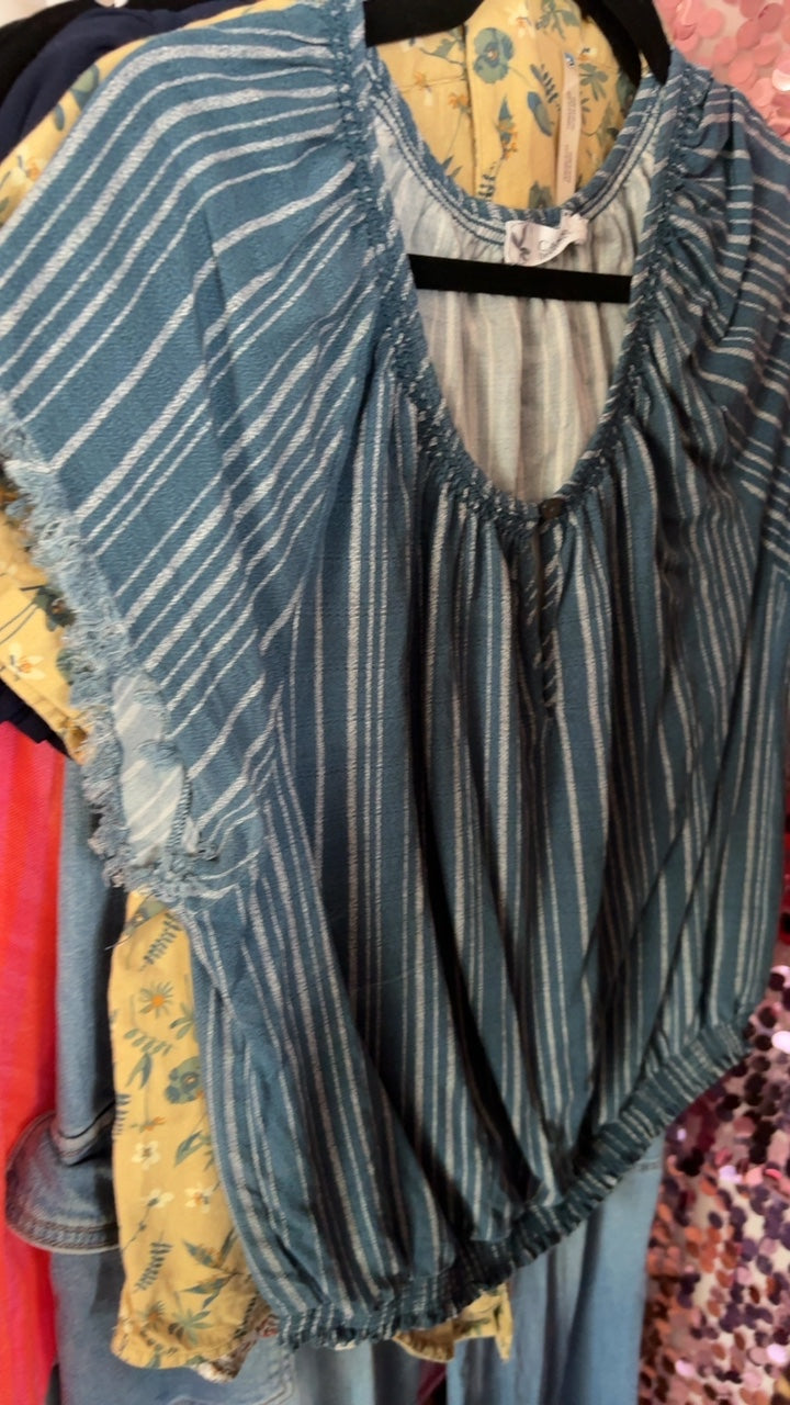 Carve Designs Striped Shirt / Size: M