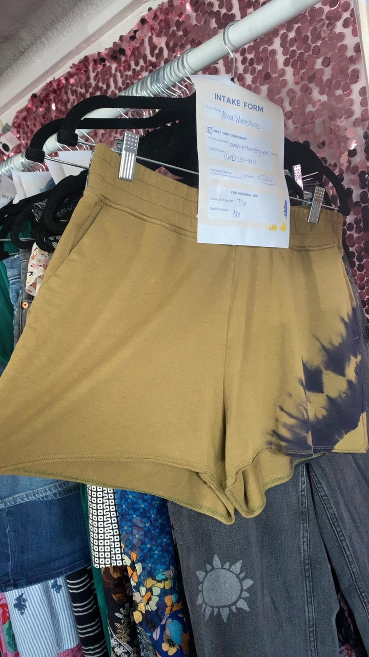 JOY LAB Olive green active shorts / Size: M