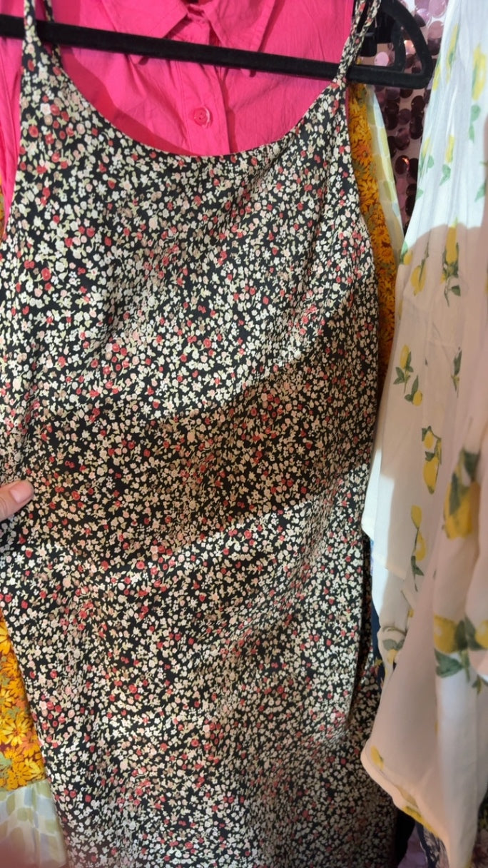 B.Moss Floral Dress / Size: S